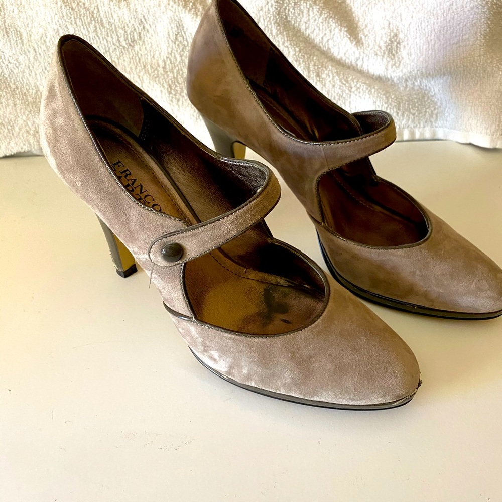 Franco Sarto gray suede heels size 8.5